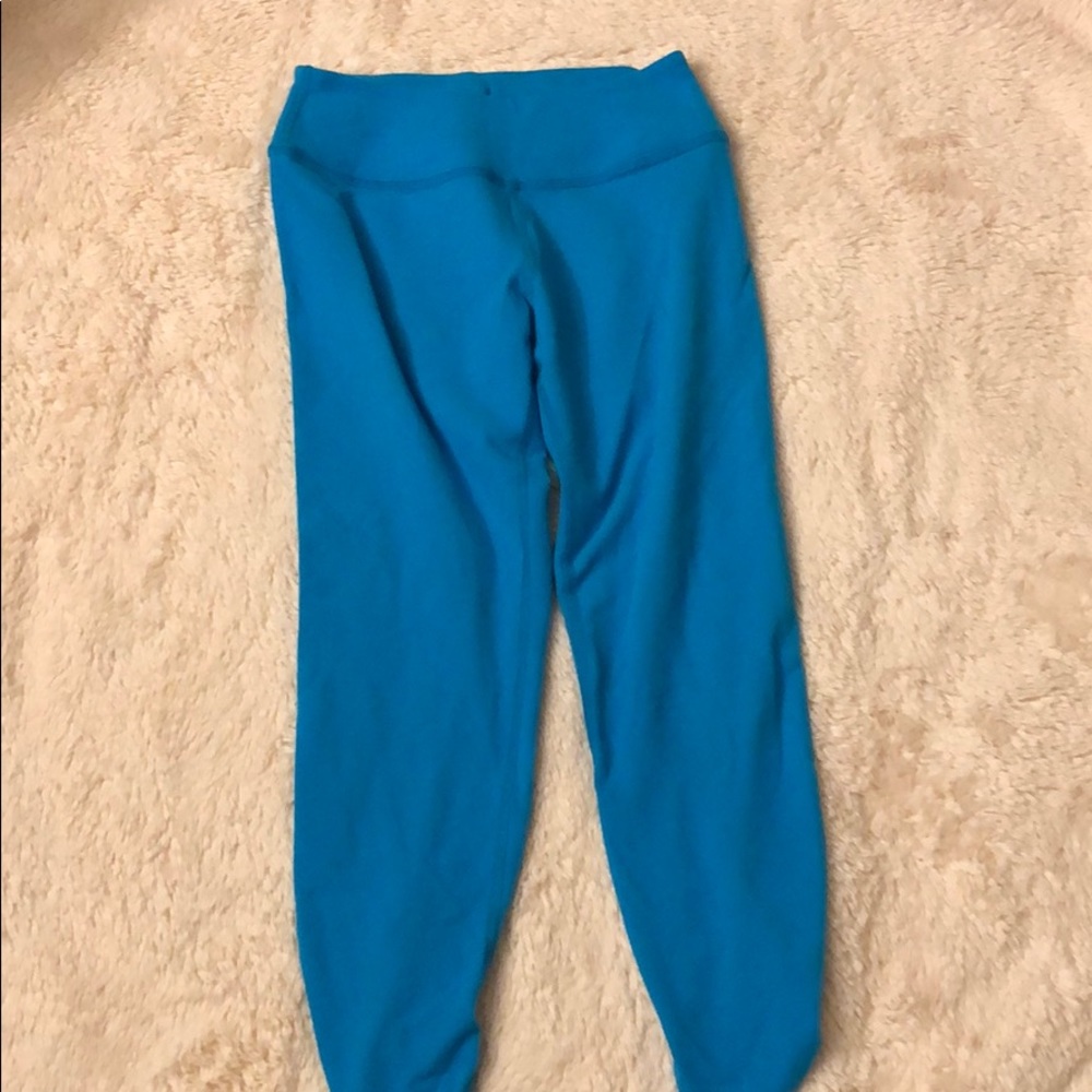 Beyond yoga cropped leggings